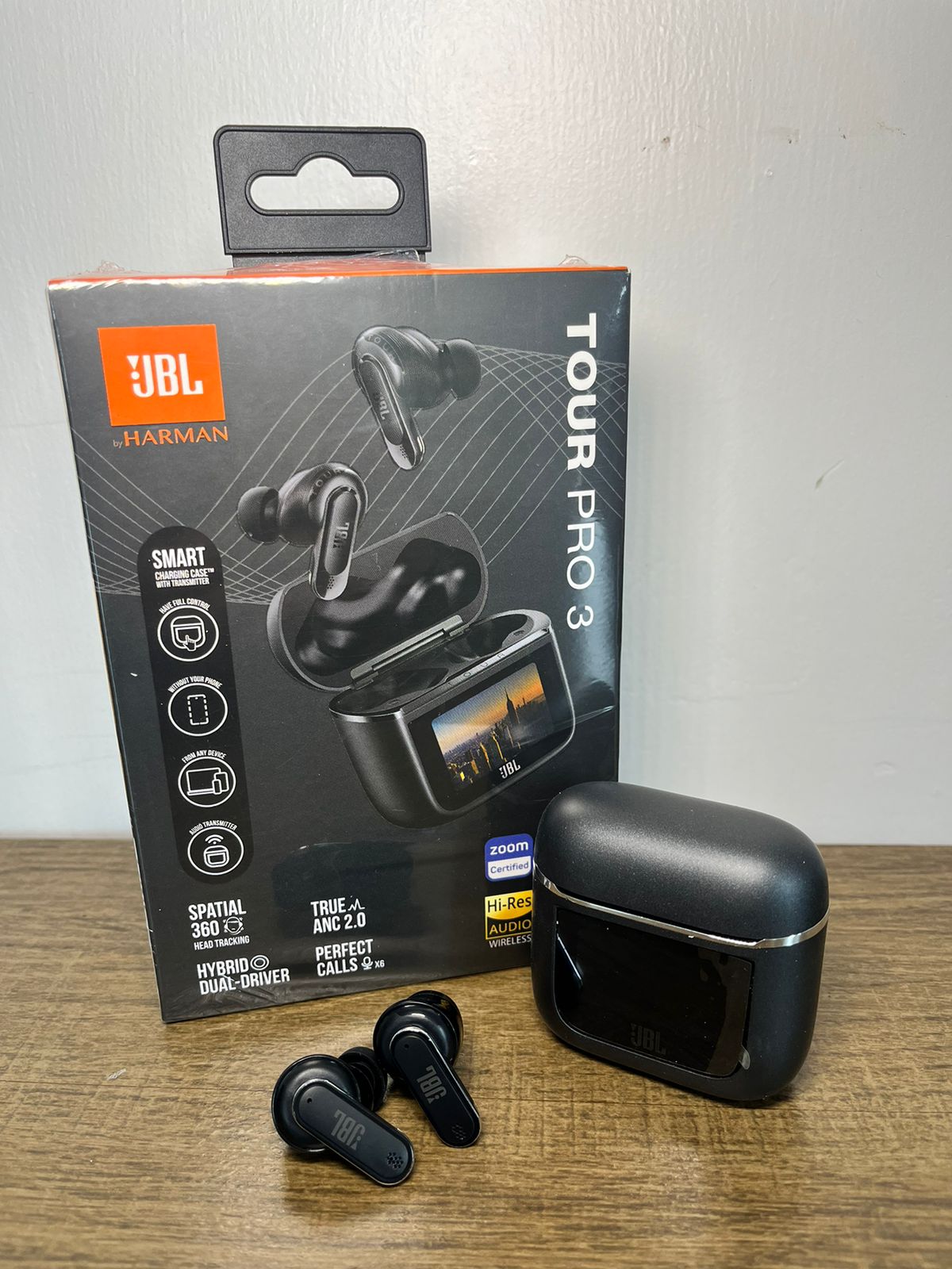 Audífonos JBL Tour Pro 3